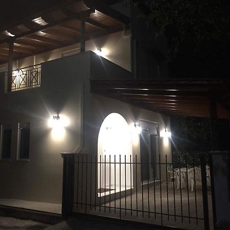 The Endless Blue Maisonette Palaiochora Ngoại thất bức ảnh