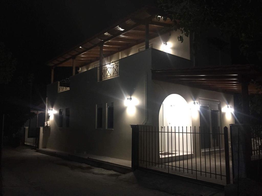 The Endless Blue Maisonette Palaiochora Ngoại thất bức ảnh